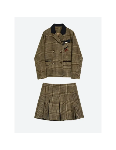 Dark Academia Plaid Two Piece Set with Jacket and Pleated Mini Skirt est présent 